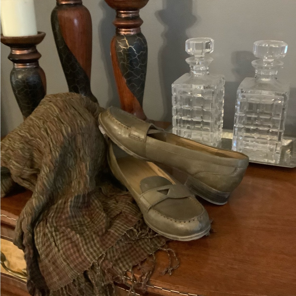 Naturalizer Olive Green Loafers